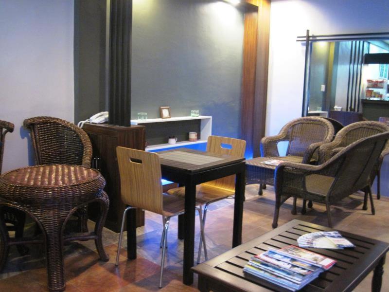 Jared Suites Upper Digos Luaran gambar