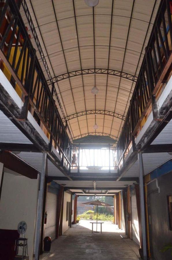 Jared Suites Upper Digos Luaran gambar