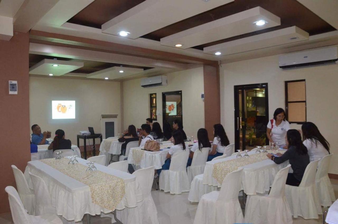 Jared Suites Upper Digos Luaran gambar