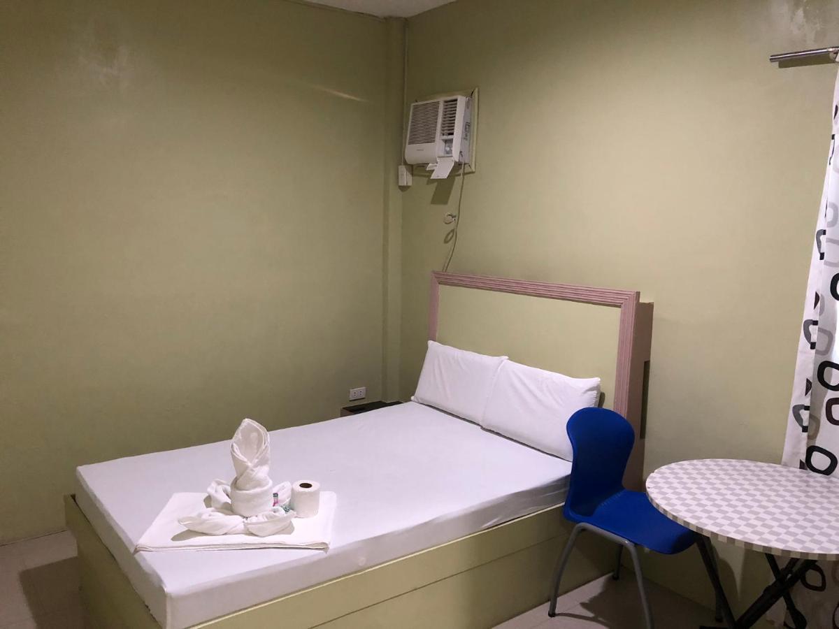 Jared Suites Upper Digos Luaran gambar